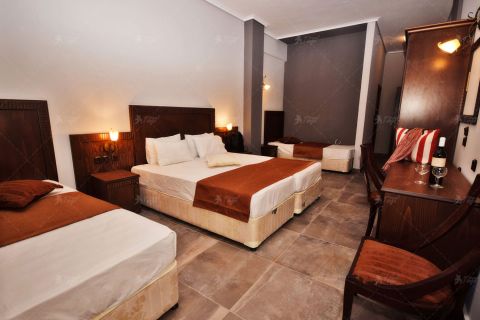 Paralia Beach Boutique Hotel