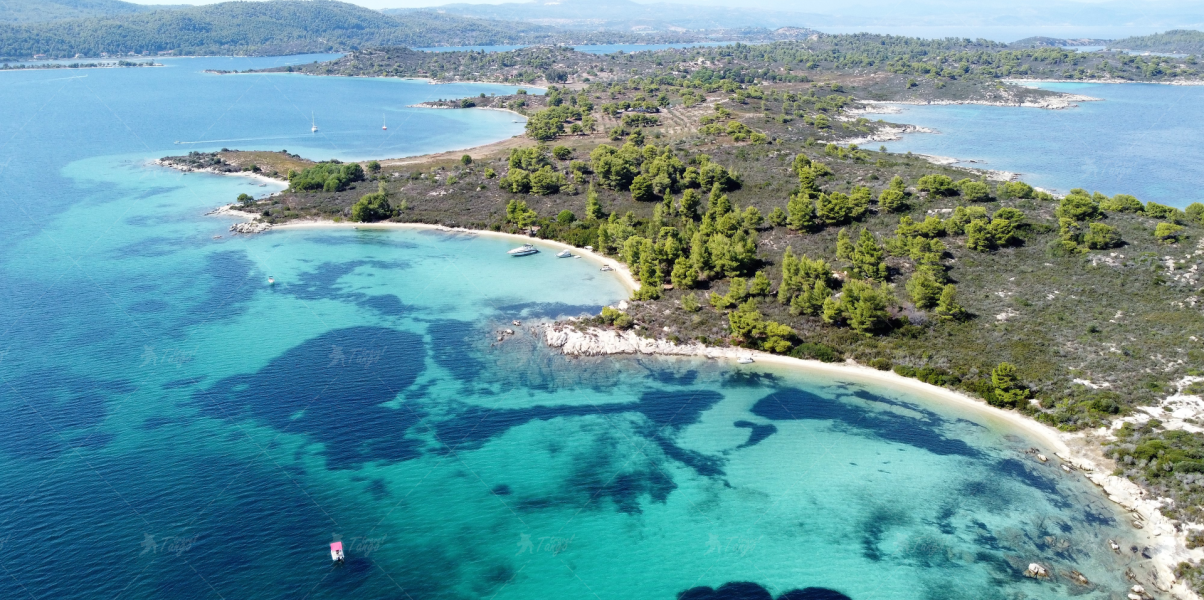 Острів Діапорос та Блакитна лагуна: морська казка Сітонії Зображення-2